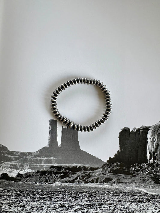 Chunky Saucer Stretch Bracelet